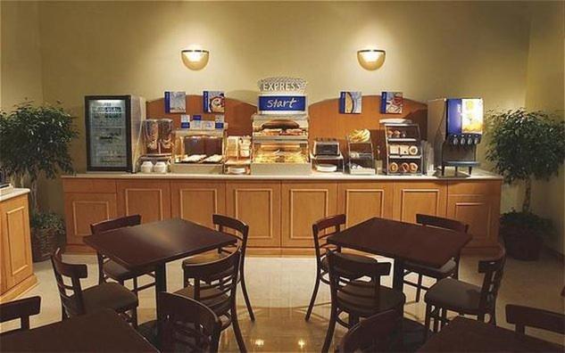 Holiday Inn Express And Suites Kittanning, An Ihg Hotel Екстер'єр фото